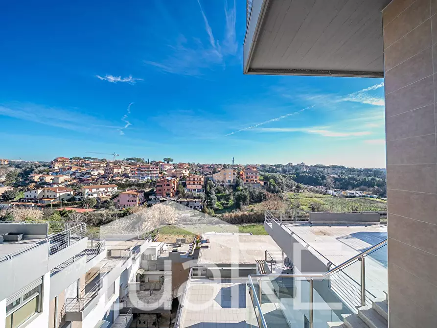 Immagine 17 di Appartamento in vendita  in Via Vicolungo a Roma