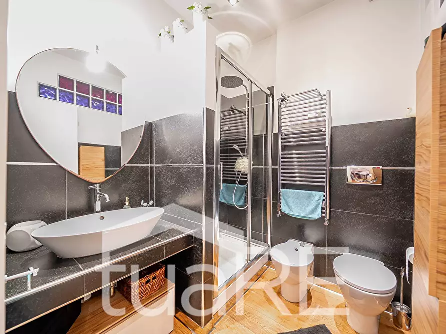 Immagine 17 di Appartamento in vendita  in Via Di Santa Maria Goretti a Roma