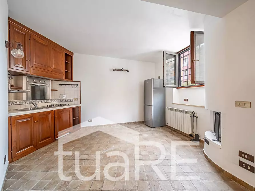 Immagine 14 di Attico in vendita  in Via Guido Guinizelli a Roma