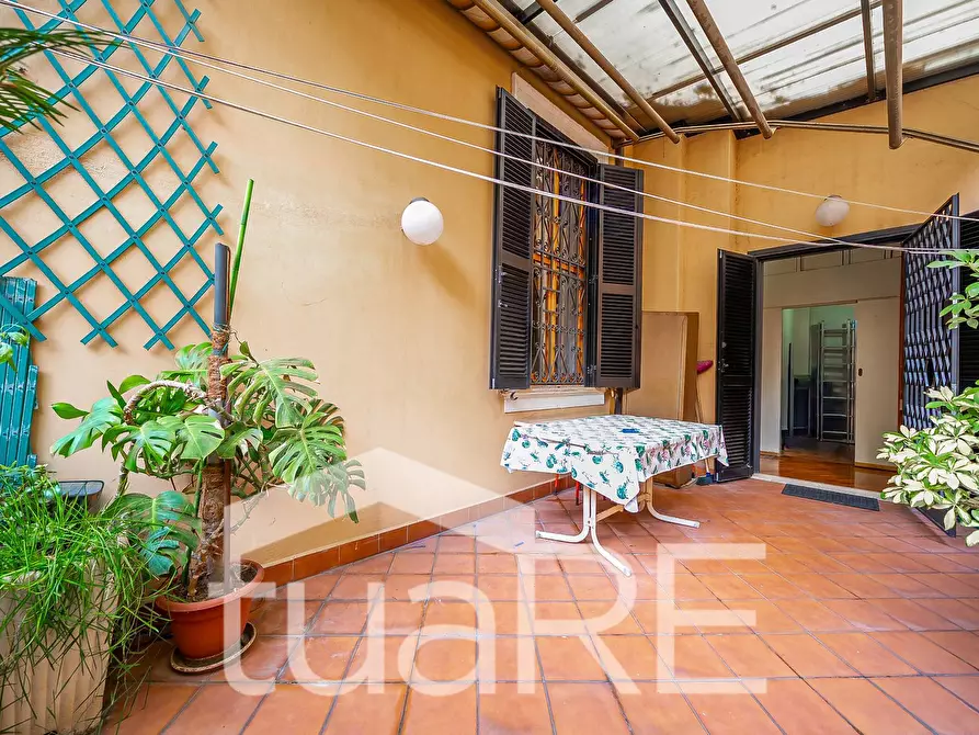 Immagine 9 di Appartamento in vendita  in Via Della Mercede a Roma