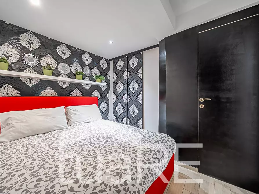 Immagine 5 di Appartamento in vendita  in Via Angelo Emo a Roma