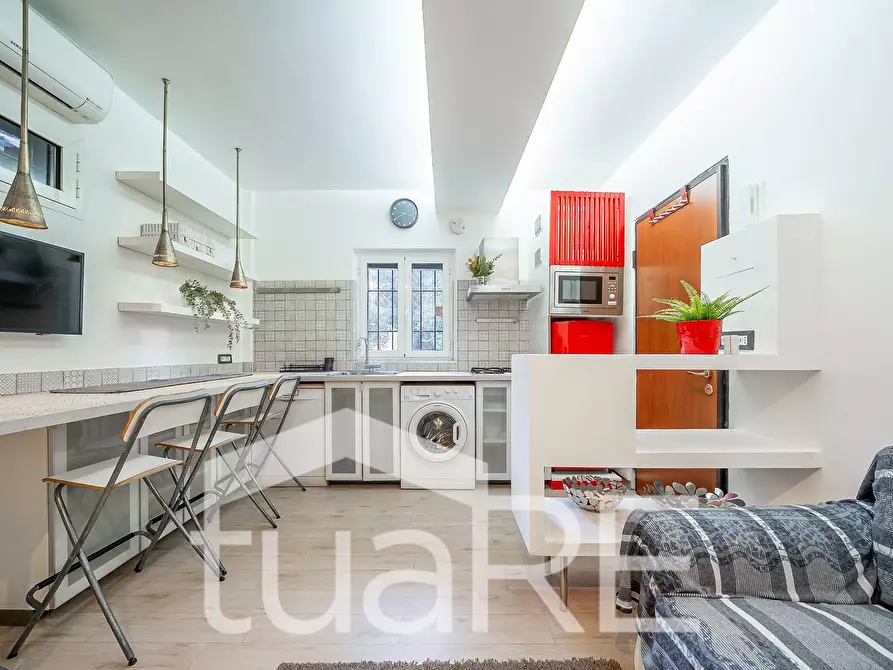 Immagine 12 di Appartamento in vendita  in Via Angelo Emo a Roma