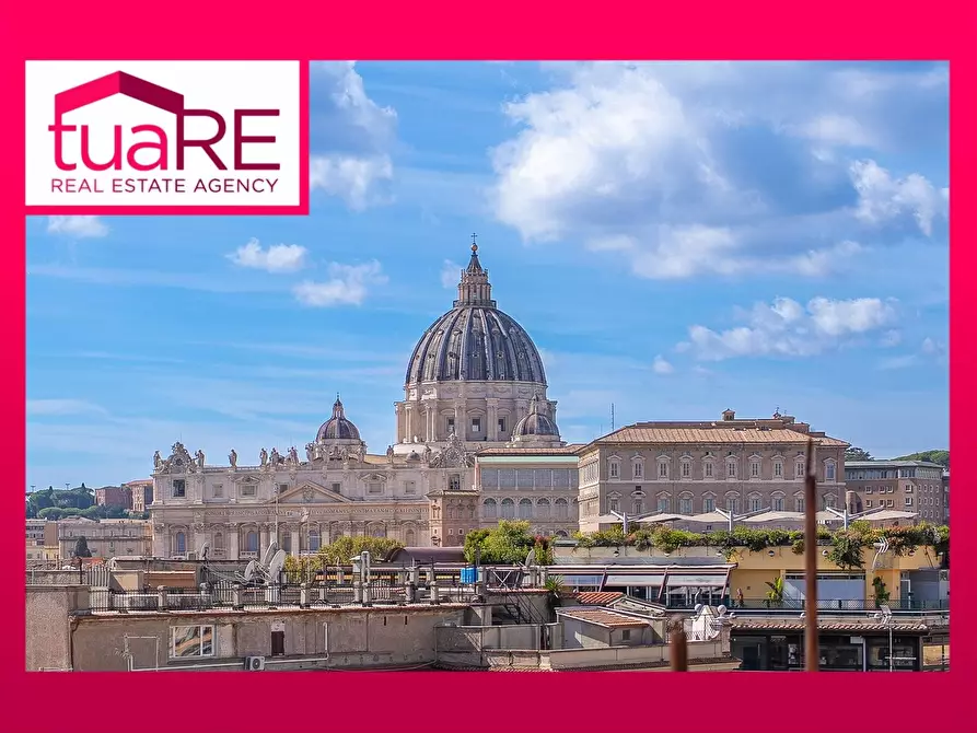 Immagine 1 di Attico in vendita  in Via Sforza Pallavicini a Roma