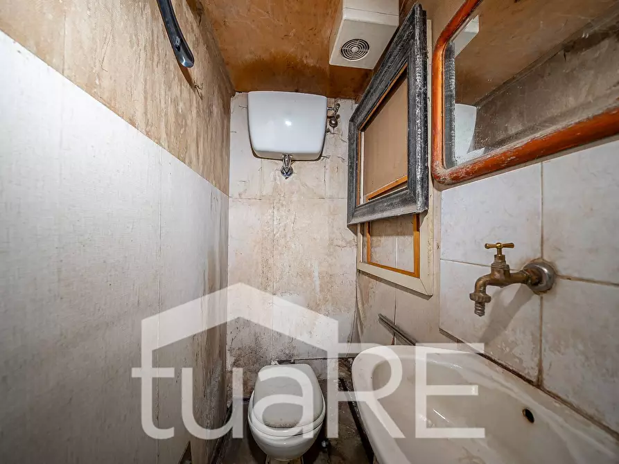 Immagine 7 di Box auto in vendita  in Viale Bruno Buozzi a Roma