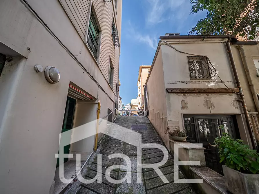 Immagine 14 di Box auto in vendita  in Viale Bruno Buozzi a Roma