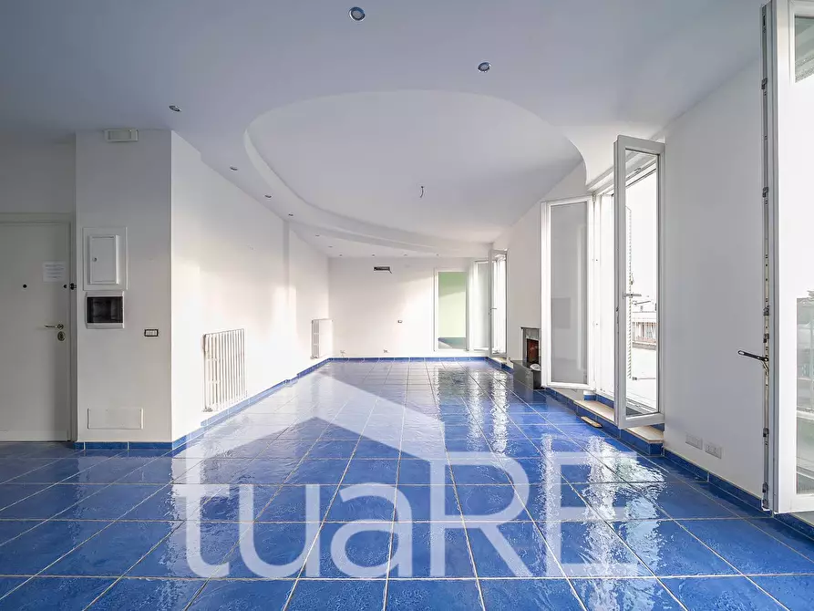 Immagine 7 di Appartamento in vendita  in Piazza Dei Giureconsulti a Roma