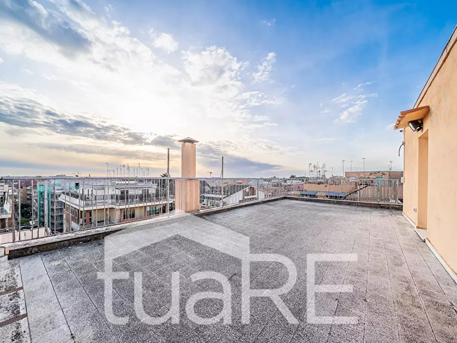 Immagine 17 di Appartamento in vendita  in Piazza Dei Giureconsulti a Roma