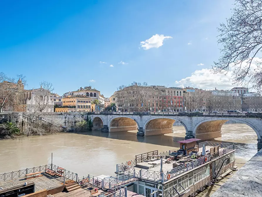 Immagine 14 di Appartamento in affitto  in Lungotevere Dei Mellini a Roma