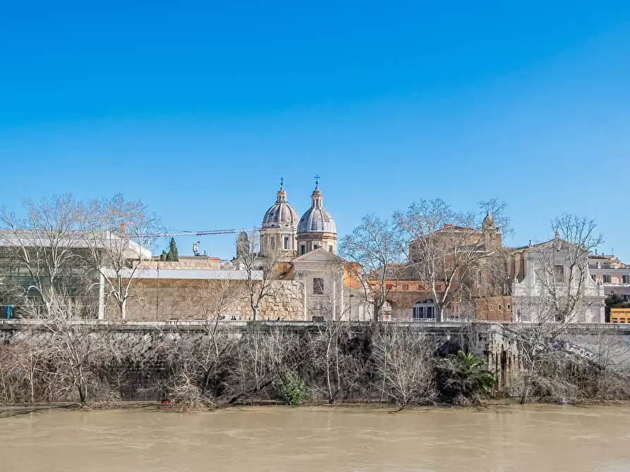 Immagine 20 di Appartamento in affitto  in Lungotevere Dei Mellini a Roma