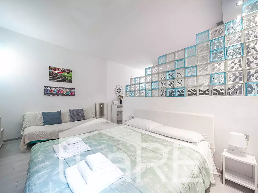 Immagine 11 di Appartamento in vendita  in Via Marcantonio Bragadin a Roma