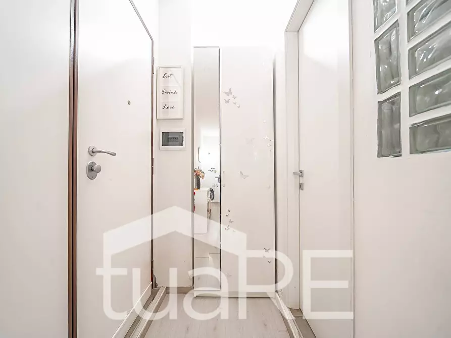 Immagine 15 di Appartamento in vendita  in Via Marcantonio Bragadin a Roma