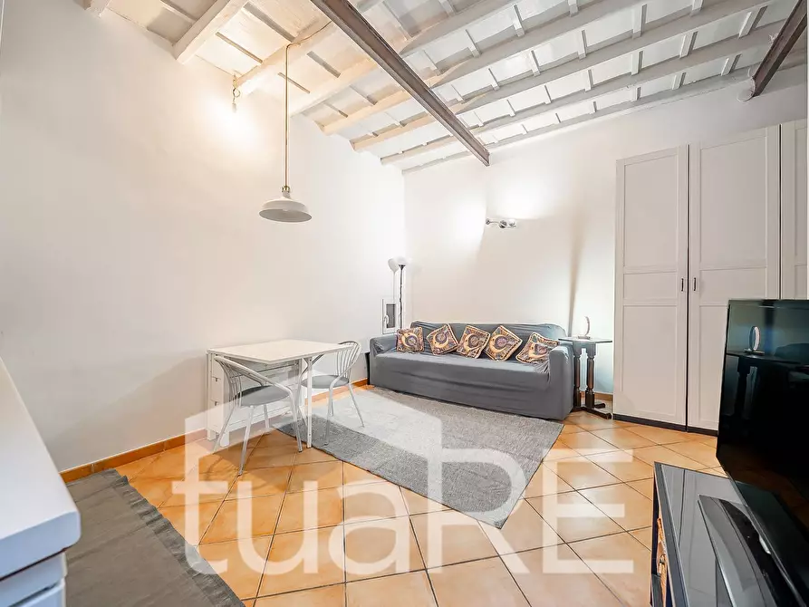 Immagine 3 di Appartamento in vendita  in Via Dei Cappellari a Roma