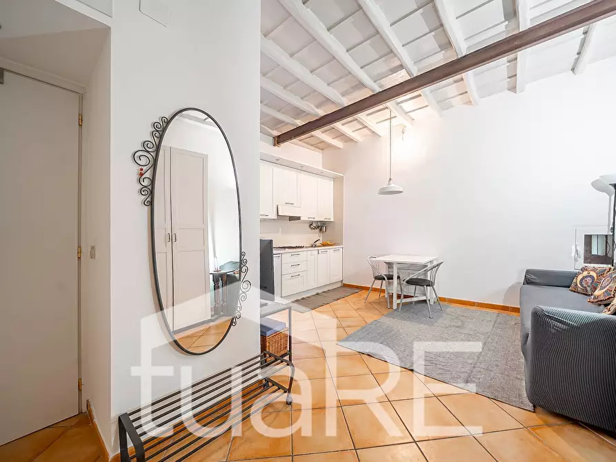 Immagine 8 di Appartamento in vendita  in Via Dei Cappellari a Roma