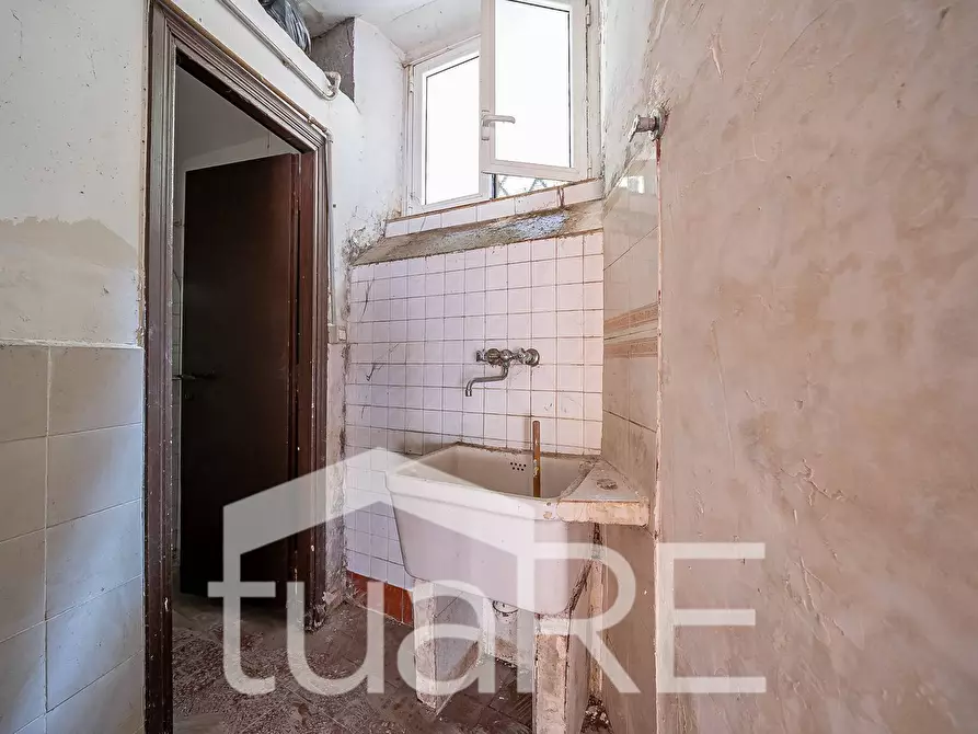 Immagine 8 di Appartamento in vendita  in Vicolo Del Cedro a Roma