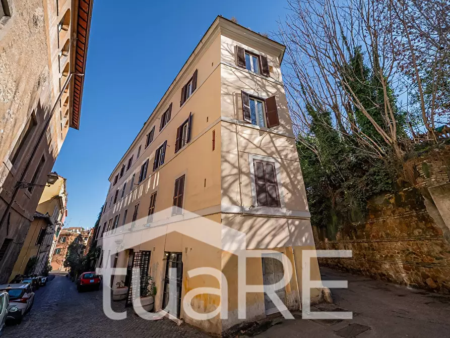 Immagine 17 di Appartamento in vendita  in Vicolo Del Cedro a Roma