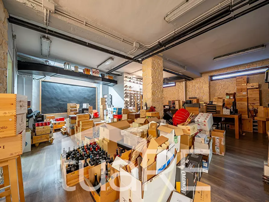 Immagine 11 di Negozio in vendita  in Via Principe Eugenio a Roma