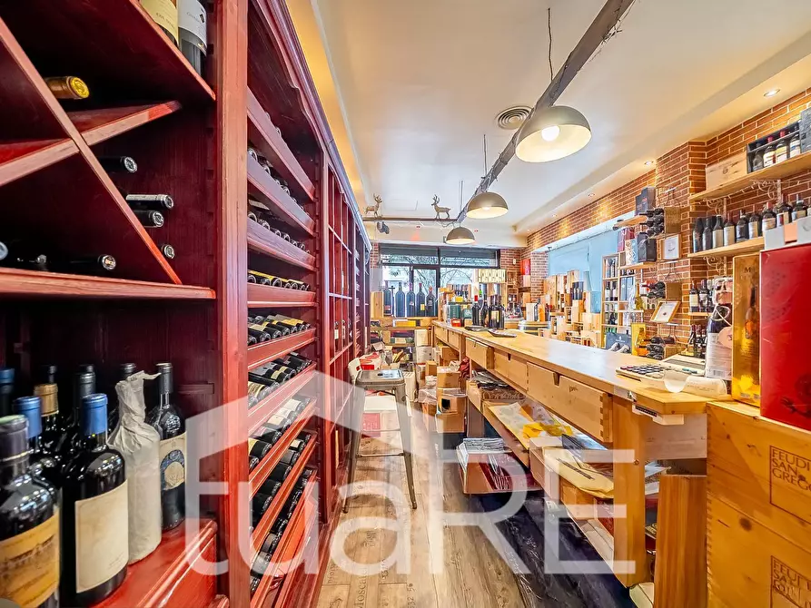 Immagine 23 di Negozio in vendita  in Via Principe Eugenio a Roma