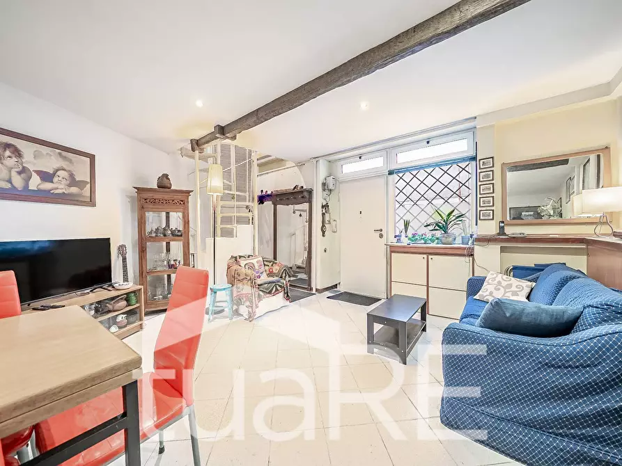 Immagine 2 di Appartamento in vendita  in Salita Di Sant'onofrio a Roma