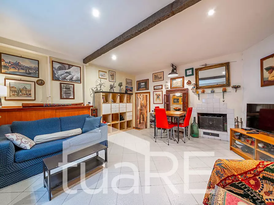 Immagine 15 di Appartamento in vendita  in Salita Di Sant'onofrio a Roma