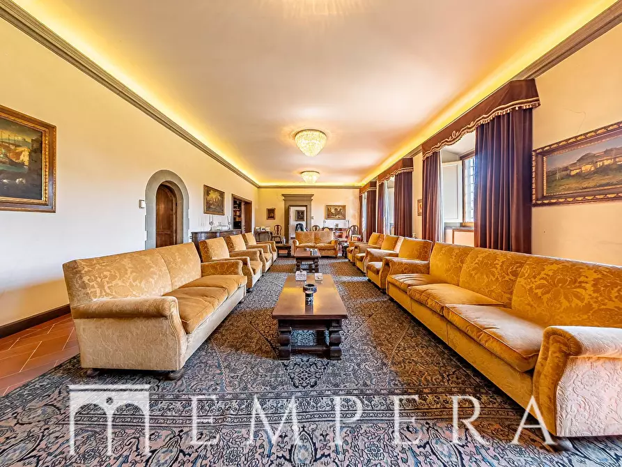 Immagine 8 di Villa in vendita  in Via Montecascioli a Scandicci