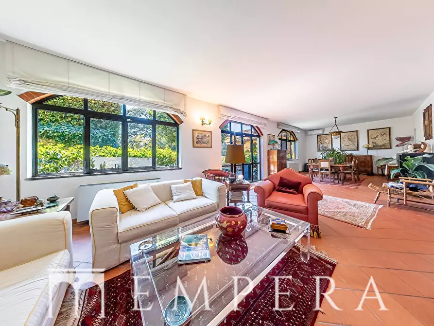 Immagine 12 di Villa in vendita  in Via Montecascioli a Scandicci