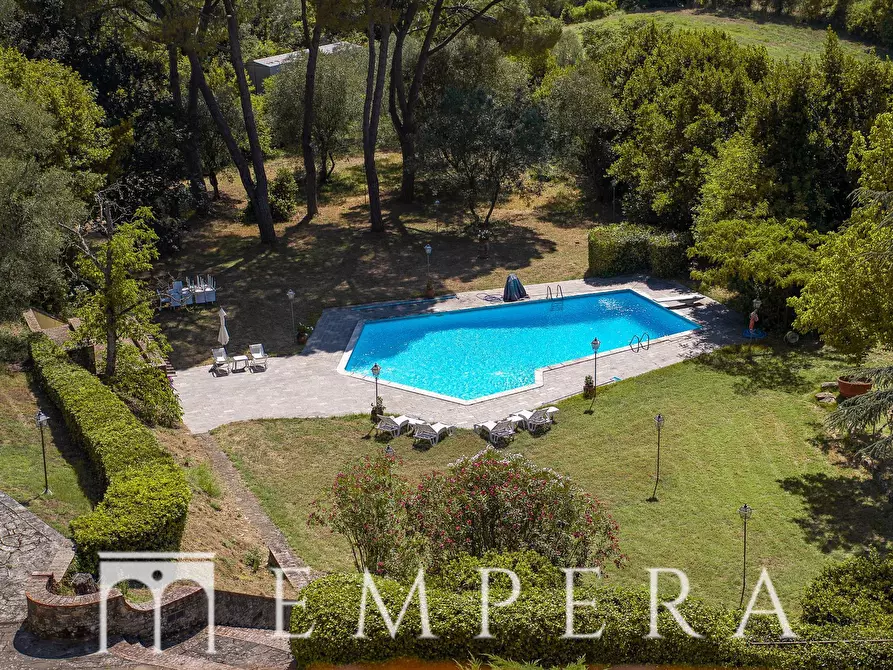 Immagine 26 di Villa in vendita  in Via Montecascioli a Scandicci