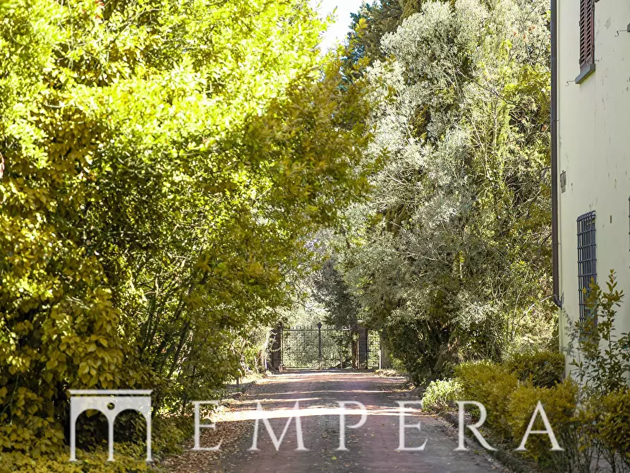 Immagine 40 di Villa in vendita  in Via Montecascioli a Scandicci