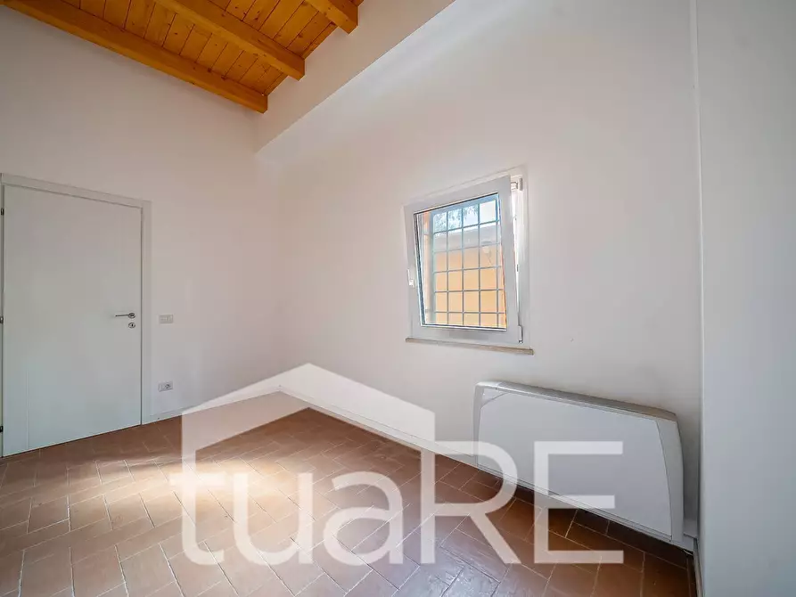 Immagine 9 di Villa in vendita  in Via Di Santa Passera a Roma