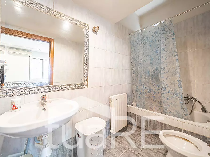 Immagine 7 di Appartamento in vendita  in Via Giulio Clovio a Roma