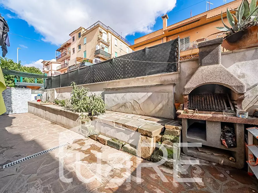 Immagine 8 di Appartamento in vendita  in Via Giulio Clovio a Roma