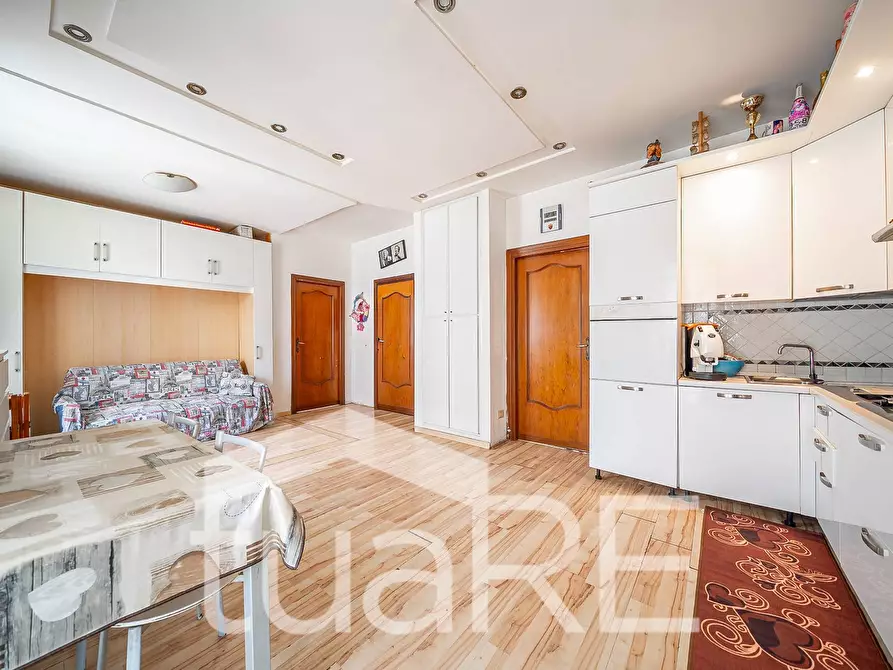 Immagine 14 di Appartamento in vendita  in Via Giulio Clovio a Roma