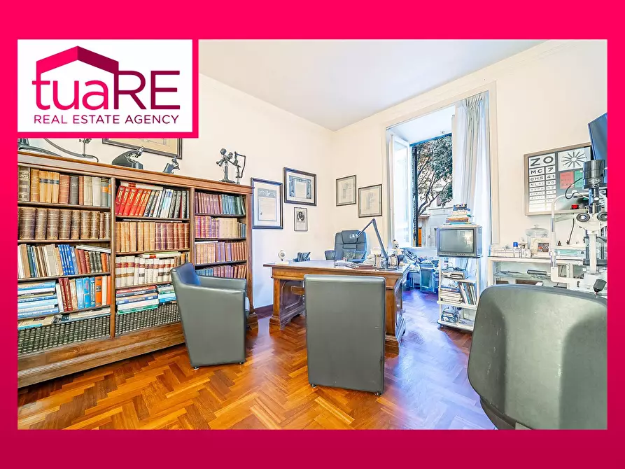 Immagine 1 di Appartamento in vendita  in Via Monte Santo a Roma