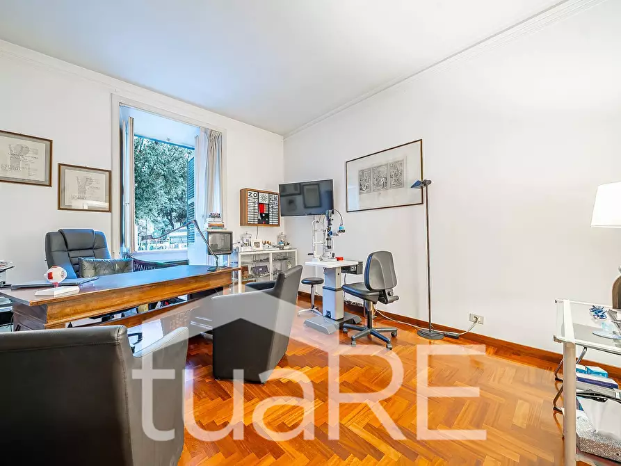 Immagine 5 di Appartamento in vendita  in Via Monte Santo a Roma