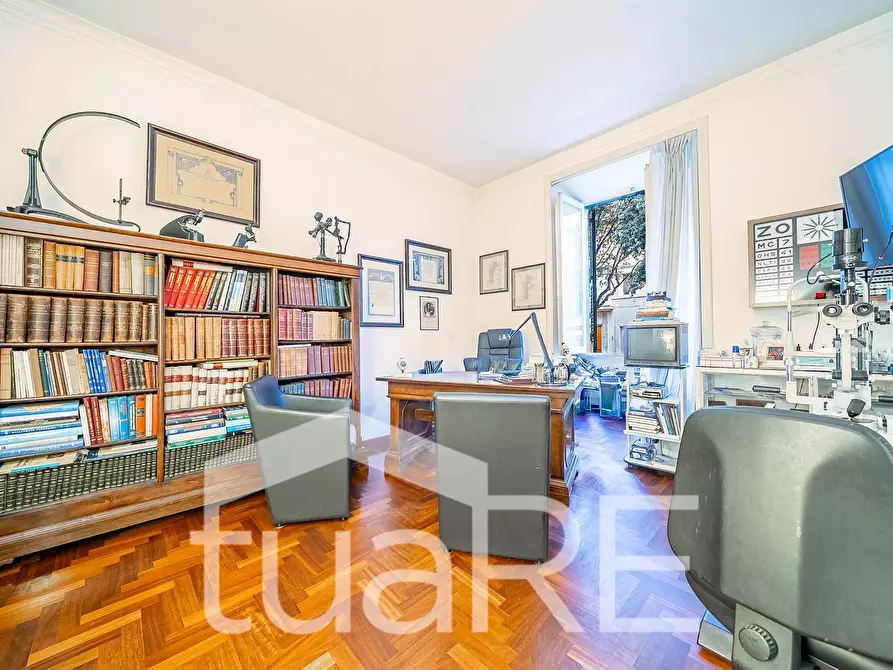 Immagine 6 di Appartamento in vendita  in Via Monte Santo a Roma