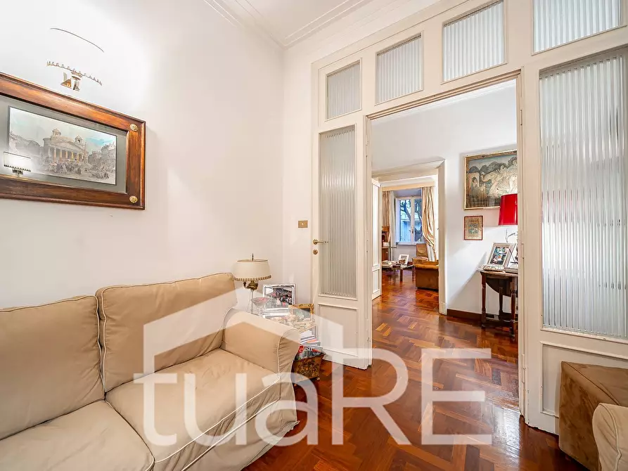 Immagine 9 di Appartamento in vendita  in Via Monte Santo a Roma