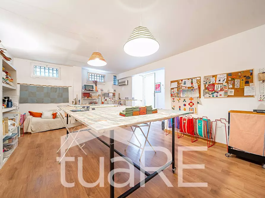 Immagine 6 di Negozio in vendita  in Via Giovanni Da Castel Bolognese a Roma