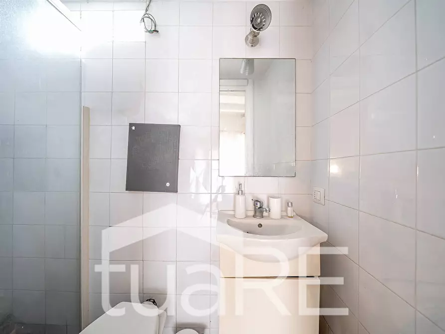 Immagine 8 di Appartamento in vendita  in Via Ezio Sciamanna a Roma