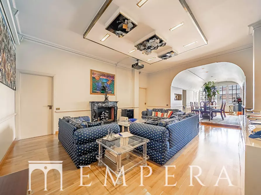 Immagine 2 di Appartamento in vendita  in Via Nemea a Roma