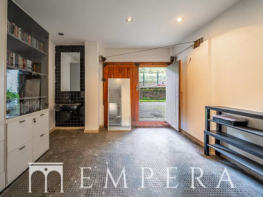 Immagine 23 di Appartamento in vendita  in Via Nemea a Roma