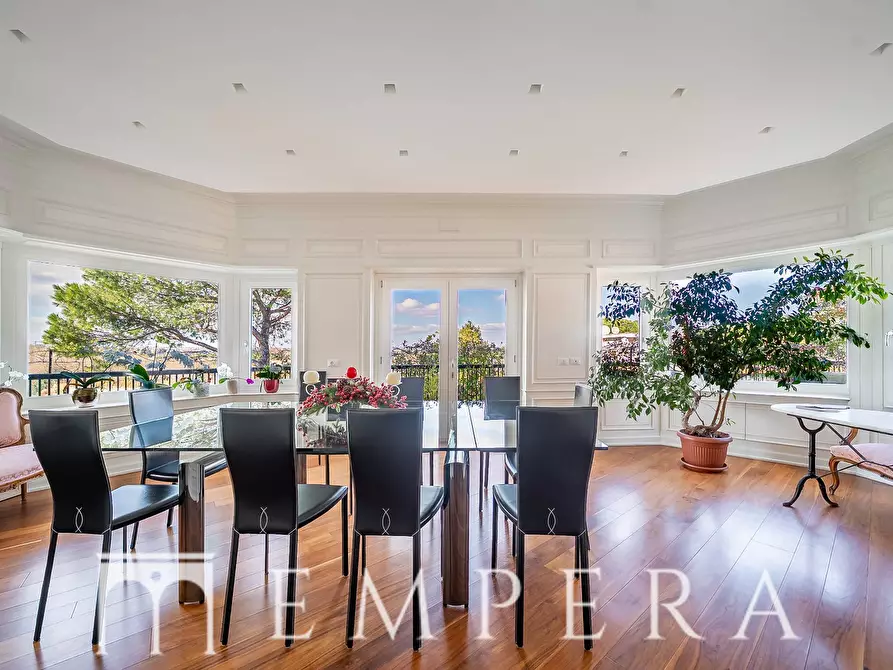 Immagine 2 di Attico in vendita  in Via Giacinta Pezzana a Roma