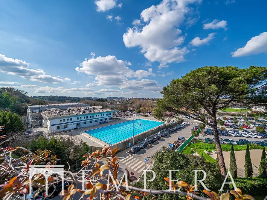 Immagine 6 di Attico in vendita  in Via Giacinta Pezzana a Roma