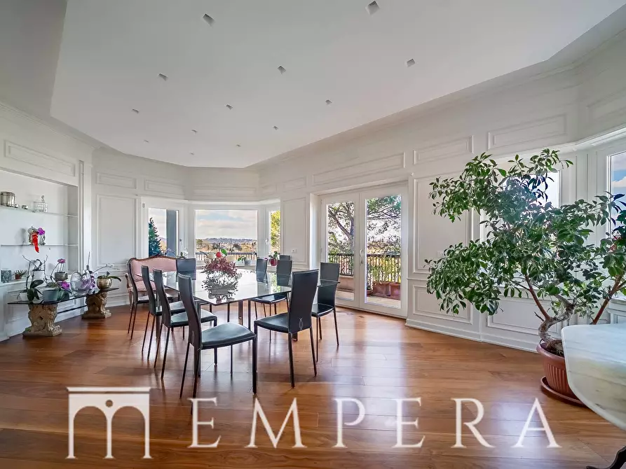 Immagine 7 di Attico in vendita  in Via Giacinta Pezzana a Roma