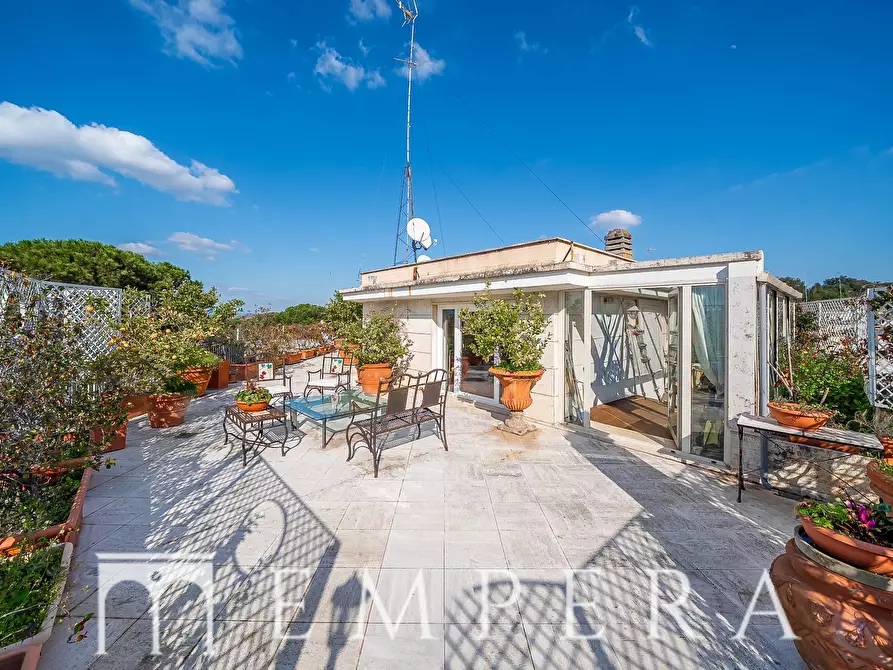 Immagine 14 di Attico in vendita  in Via Giacinta Pezzana a Roma