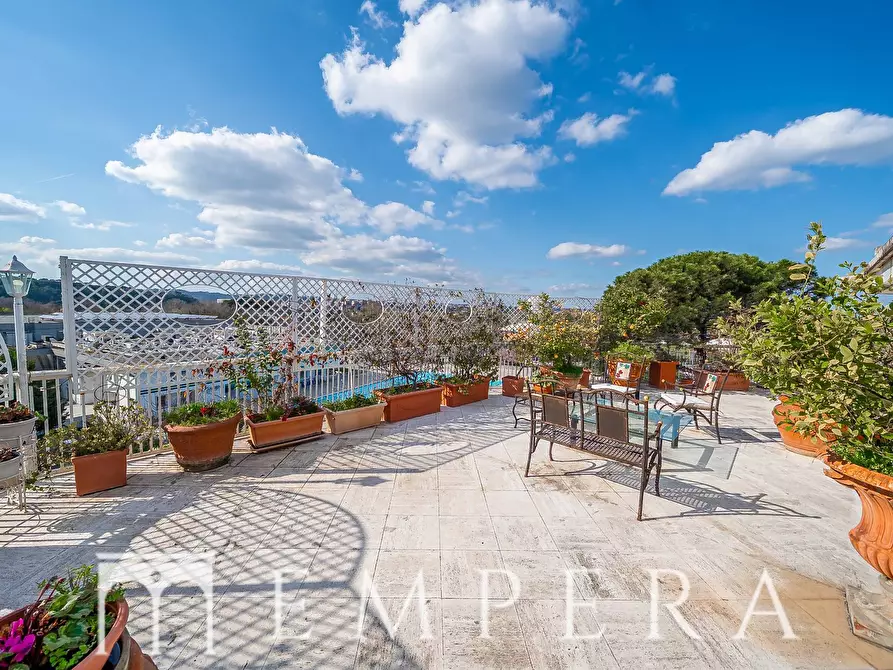 Immagine 17 di Attico in vendita  in Via Giacinta Pezzana a Roma