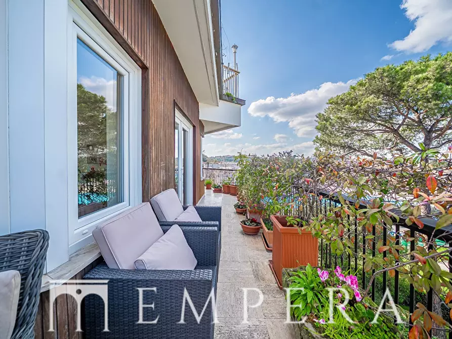 Immagine 27 di Attico in vendita  in Via Giacinta Pezzana a Roma