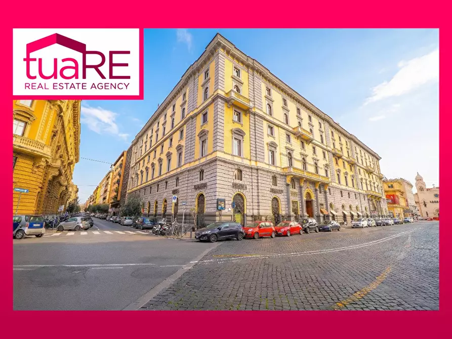 Immagine 1 di Appartamento in vendita  in Via Tacito a Roma