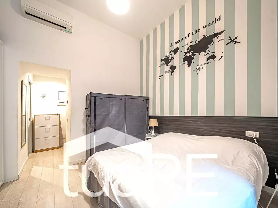 Immagine 4 di Appartamento in vendita  in Via Cairoli a Roma