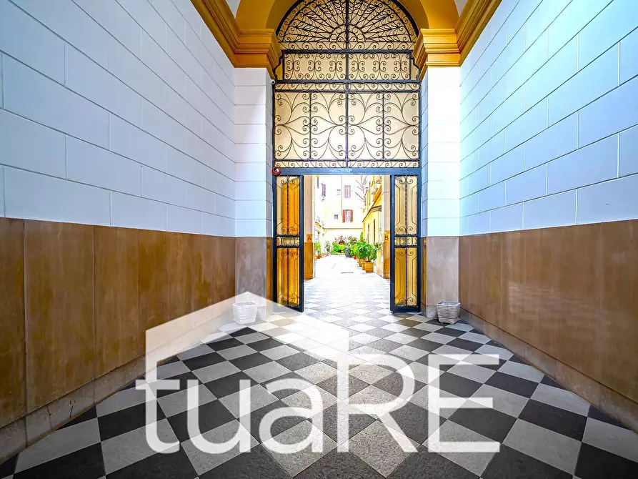 Immagine 17 di Appartamento in vendita  in Via Cairoli a Roma