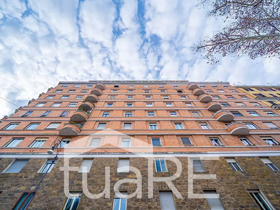 Immagine 17 di Appartamento in vendita  in Viale Del Vignola a Roma