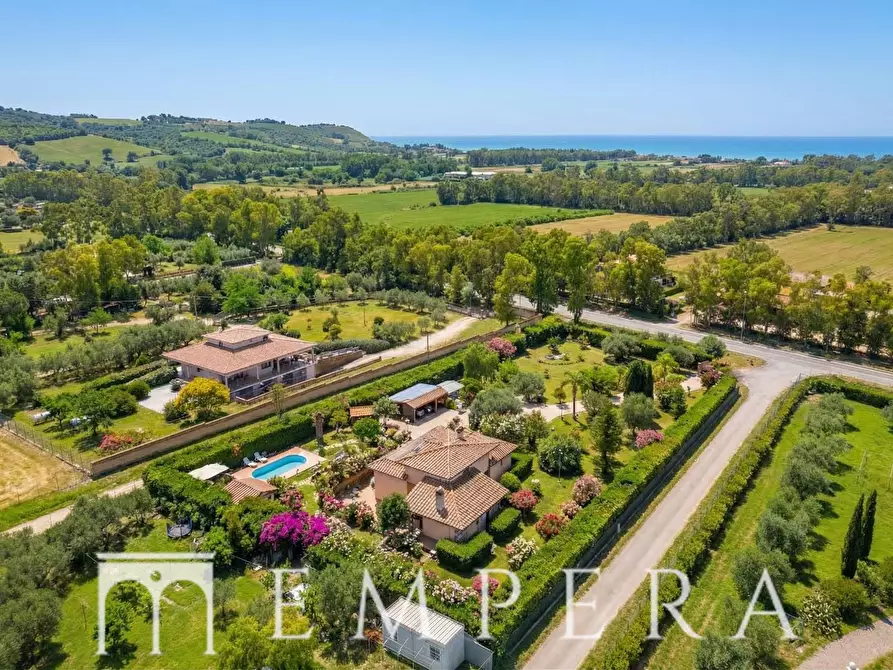 Immagine 4 di Villa in vendita  in Via Ugo Fontanatetta a Civitavecchia